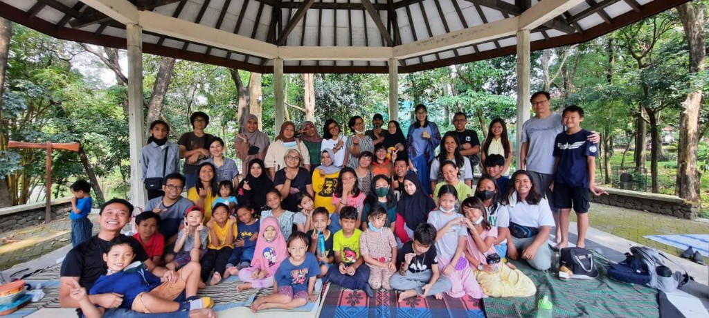 Rombongan di pendopo